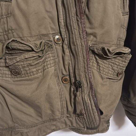 Men’s Ruehl No. 925 Military Jacket - Picture 7 of 11